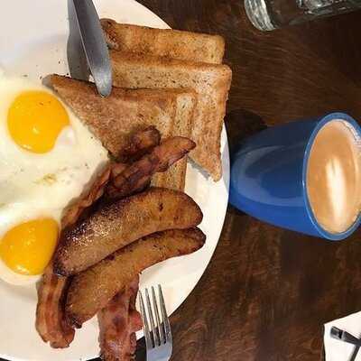 Le Lendemain D'veille Dejeuners Diners Inc