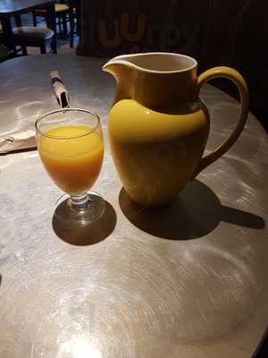 Cora Breakfast And Lunch