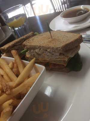 Ricky's All Day Grill