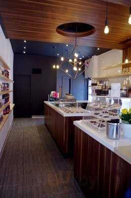 L'affaire Est Chocolat