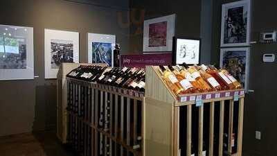 Oak & Vine Craft Beer, Wine And Spirits