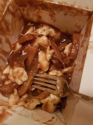 3 Brothers Shawarma & Poutine