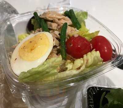 Pusateri's Fine Foods