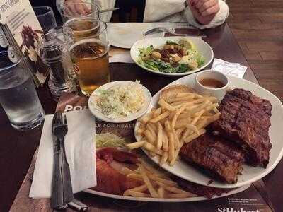 Rotisserie St-hubert