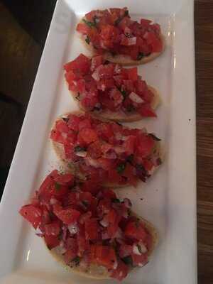 Lambretta Pizzeria & Wine Bar