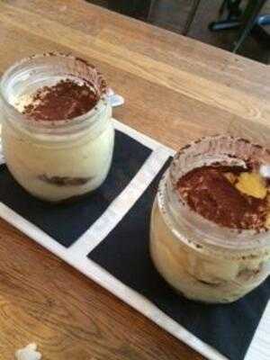 Lambretta Pizzeria & Wine Bar