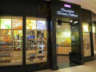 Cococo Cafe - Chinook Centre