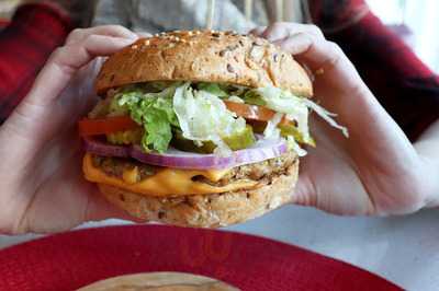 Fatburger & Buffalo's Express