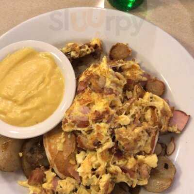 Mars Uptown Restaurant