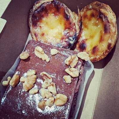 Golden Wheat And Pastry