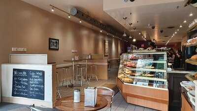 Golden Wheat And Pastry