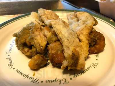 Drupati’s Doubles & Roti Shop