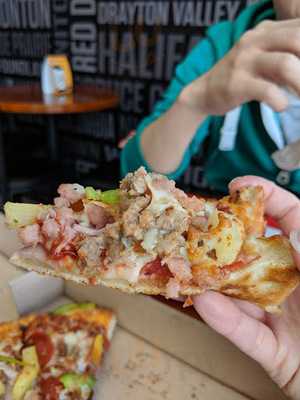 Buster's Pizza, Donair & Pasta