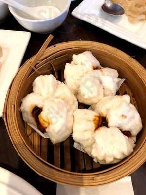 Bai Wei Seafood Restaurant