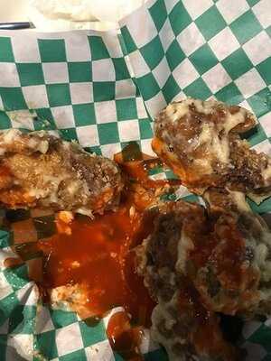 The Fanzone Wings & Ribs