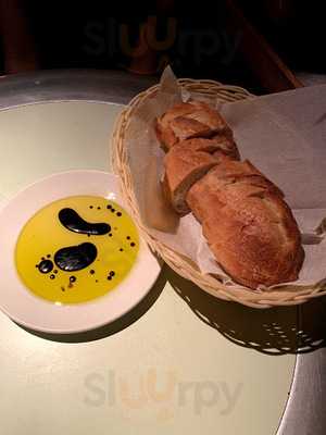 Fresh Bistro & Wine Bar