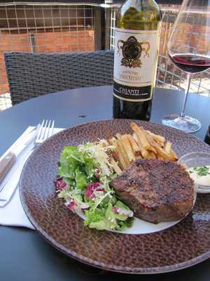 Fresh Bistro & Wine Bar