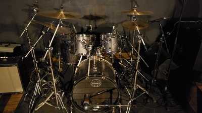 Commonwealth Bar And Stage