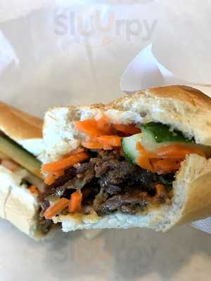 Banh Mi Nhu Y