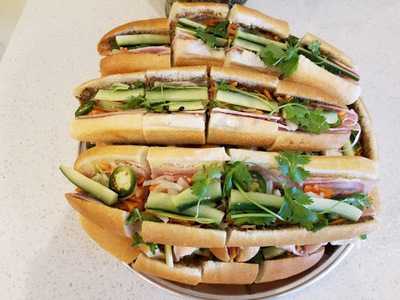 Banh Mi Nhu Y