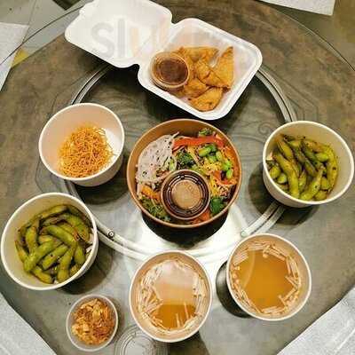 Komomo By Sushi Momo