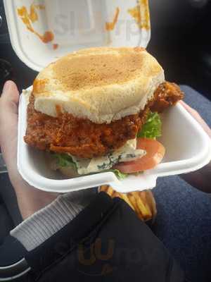 Mezgouf Middle Eastern Cousine