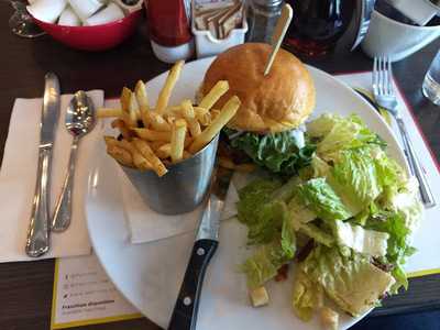 Petinos Saint-leonard