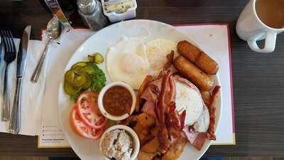 Petinos Saint-leonard