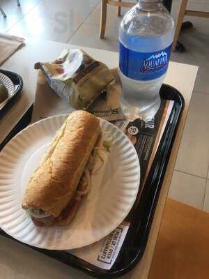 Dagwoods La Sandwicherie