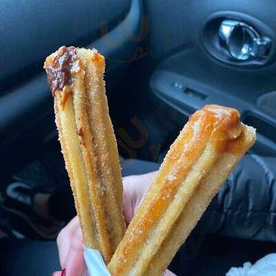 Che Churros & Empanadas