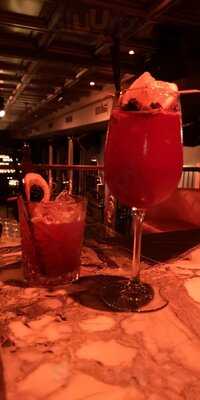 Bord'elle Boutique Bar & Eatery