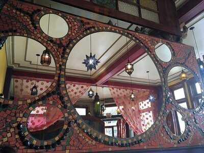 Resto Cafe Chez Anas