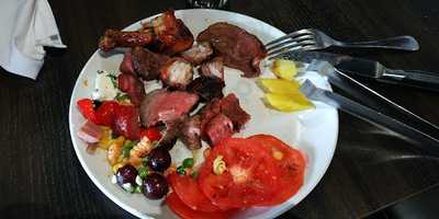 Elephant & Castle Pub