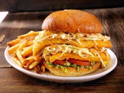 Joey's Seafood Restaurants - 32nd Ave.