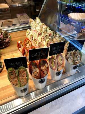 Cafe Depot Centre De Commerce Mondial