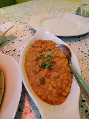 Utsav Sweets And Restaurant