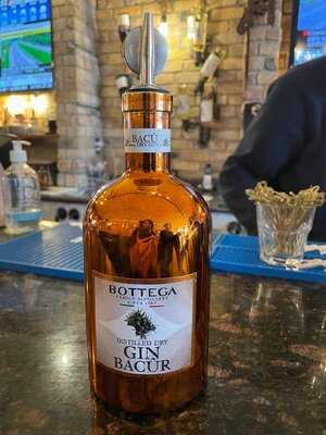 Kramer's Bar And Grill