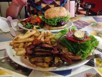 Prestigio Bar & Grill