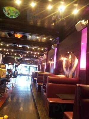 Prestigio Bar & Grill