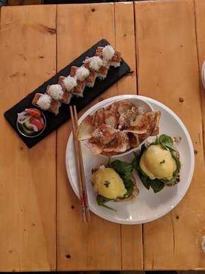 J's Apron Brunch Cafe