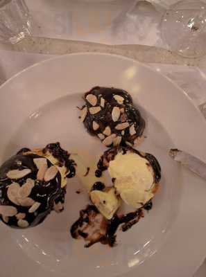 Les Tontons Flingueurs Brasserie