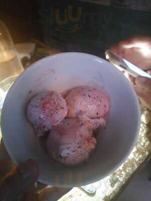 Local Kitchen & Wine Bar