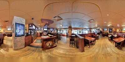 St. Louis Bar & Grill