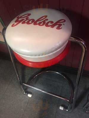 Ein-stein Cafe & Pub