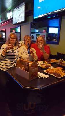 Chelsea's Pub & Grill