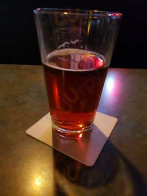 Chelsea's Pub & Grill