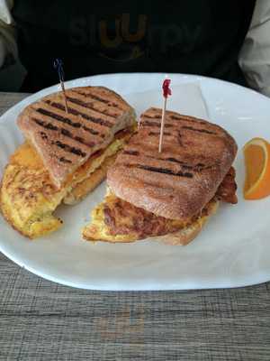 Artisano Bakery Cafe