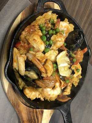 Billy's Pub & Restaurant