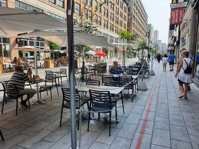 Universel Dejeuner & Grillades Ste Catherine