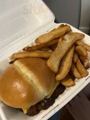 Harry's Char Broil & Dining